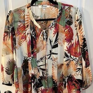 EUC Daniel Rainn Chiffon Beautiful Colorful Floral One Size Top